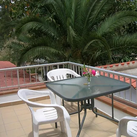 Pensionat Tres Golondrinas Playa Des Figueral